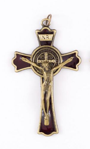 Krzyż Św. Benedykt - kolor mosiądz  7,5 x 4,5 mm.