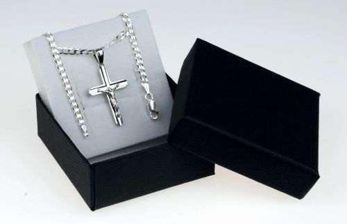 Łańcuszek Srebrny z Krzyżykiem 2,8 x 2 cm.