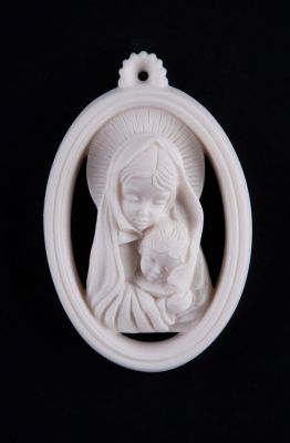 Medalion - Matką Bożą z Dzieciątkiem